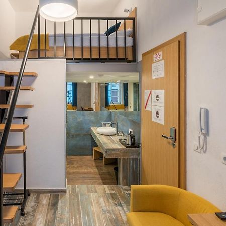 Tcz Wozna Aparthotel Poznan Ngoại thất bức ảnh