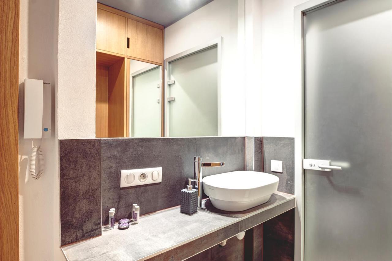 Tcz Wozna Aparthotel Poznan Ngoại thất bức ảnh