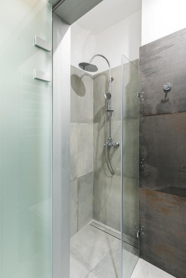 Tcz Wozna Aparthotel Poznan Ngoại thất bức ảnh